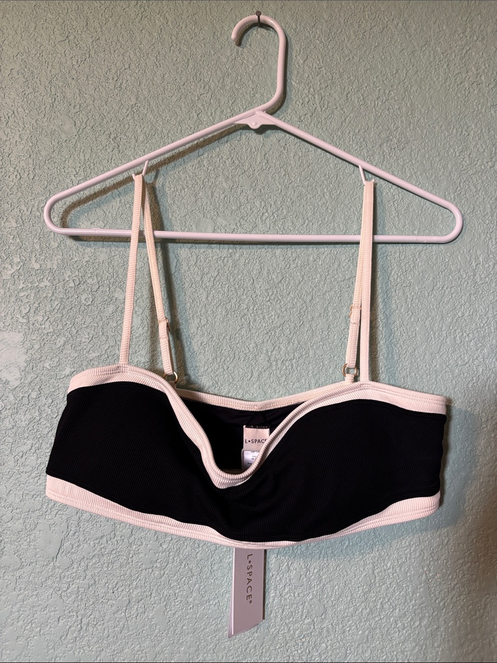 l*space Madison Women’s Black Ribbed Bikini Top with White Trim Size XL NWT
